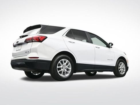 Used 2023 Chevrolet Equinox LT AWD/4WD image 28