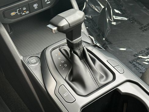 New 2026 Kia K4 FWD image 17