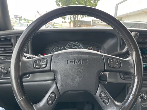 Used 2004 GMC Sierra 1500 SLT w/ Light Duty Power Package image 14