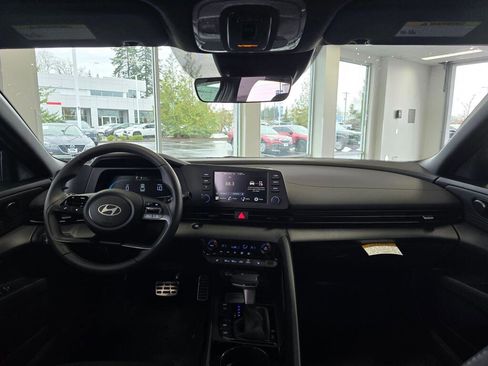 New 2026 Hyundai Elantra SEL Sport FWD image 33