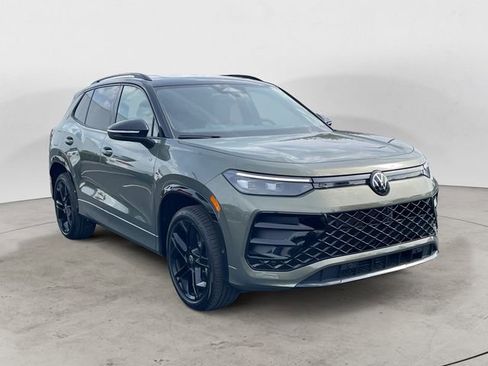 New 2026 Volkswagen Tiguan SE R-Line AWD/4WD image 7