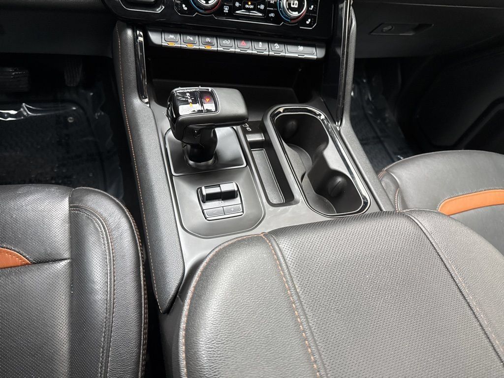 Used 2023 GMC Sierra 1500 AT4 w/ AT4 Preferred Package AWD/4WD image 21