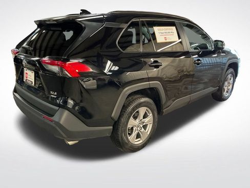 Certified 2025 Toyota RAV4 XLE AWD/4WD image 5