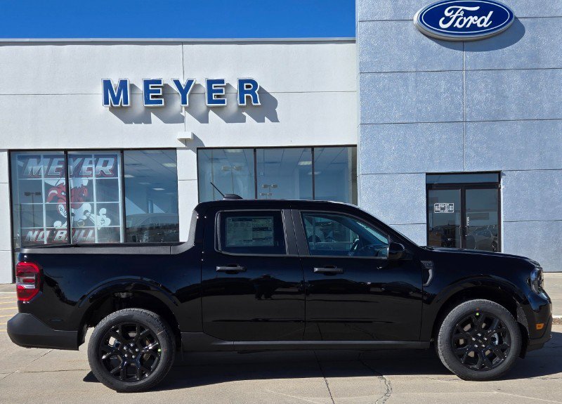 Used 2025 Ford Maverick XLT w/ XLT Luxury Package AWD/4WD image 1