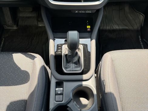 Certified 2025 Subaru Forester Premium AWD/4WD image 34