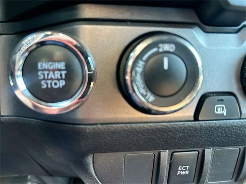 Used 2023 Toyota Tacoma TRD Off-Road image 24