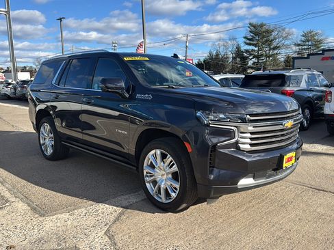 Used 2024 Chevrolet Tahoe High Country image 4