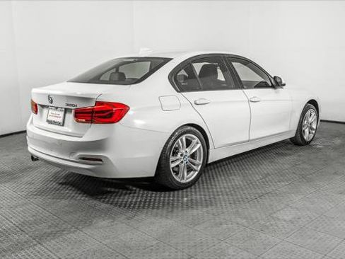 Used 2016 BMW 320i Sedan image 8