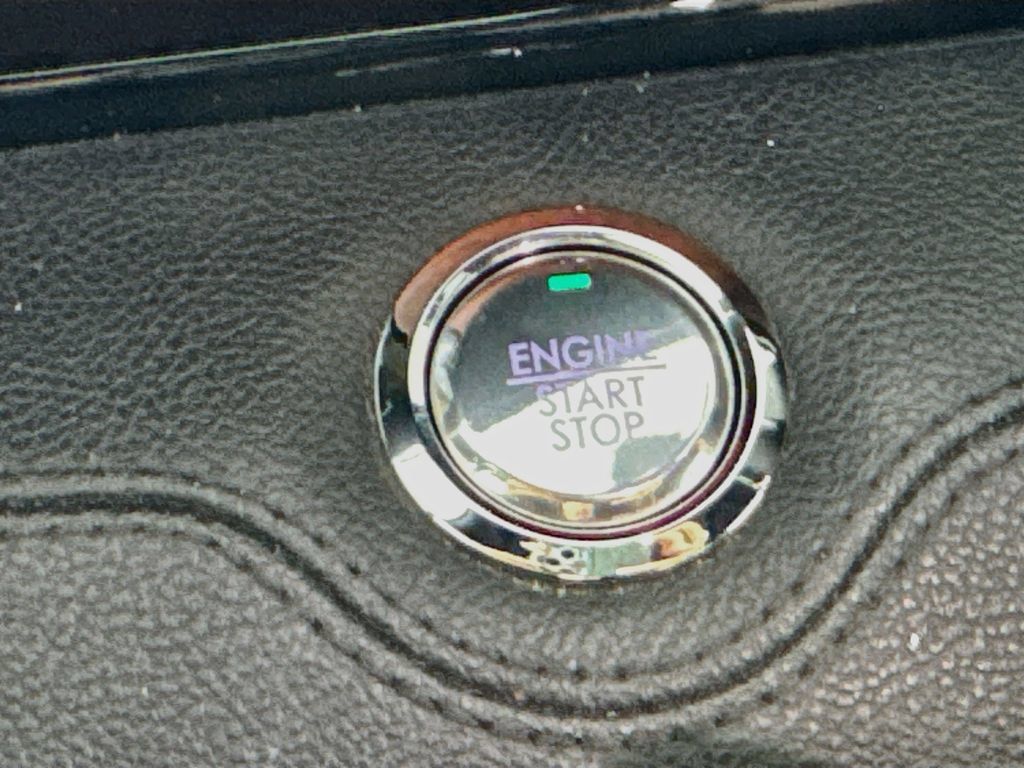 Used 2021 Lincoln Navigator L Reserve AWD/4WD image 20