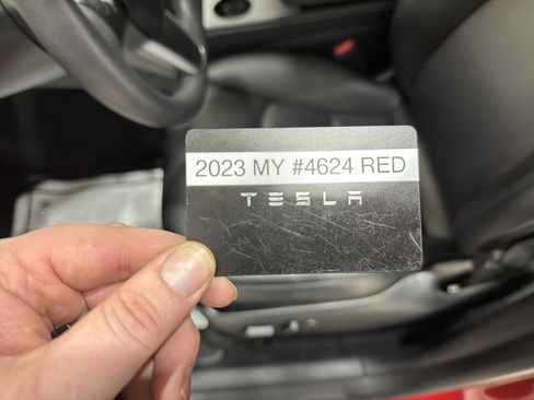 Used 2023 Tesla Model Y Long Range image 30