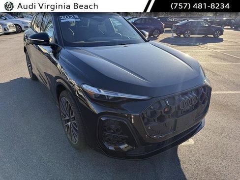 Certified 2025 Audi SQ5 Premium Plus w/ Premium Plus Package image 1