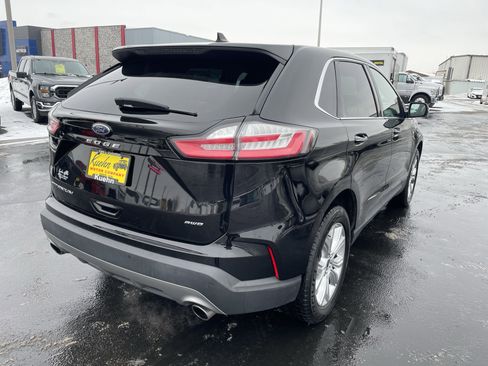 Used 2022 Ford Edge Titanium image 8