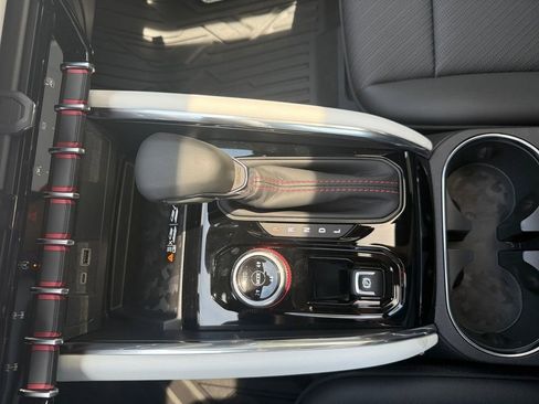 New 2026 GMC Canyon AT4X w/ LPO, Black Badging Package AWD/4WD image 23