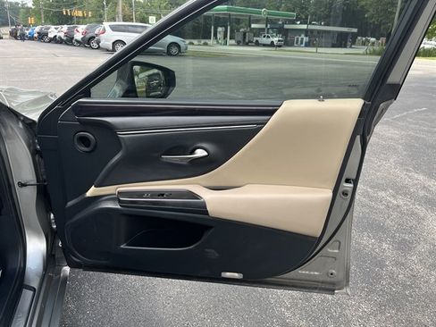 Used 2021 Lexus ES 250 w/ Premium Package AWD/4WD image 36