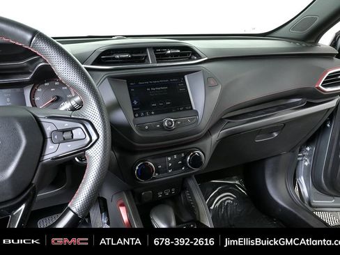 Used 2023 Chevrolet TrailBlazer RS image 12