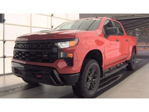 Used 2024 Chevrolet Silverado 1500 Custom Trail Boss image 1