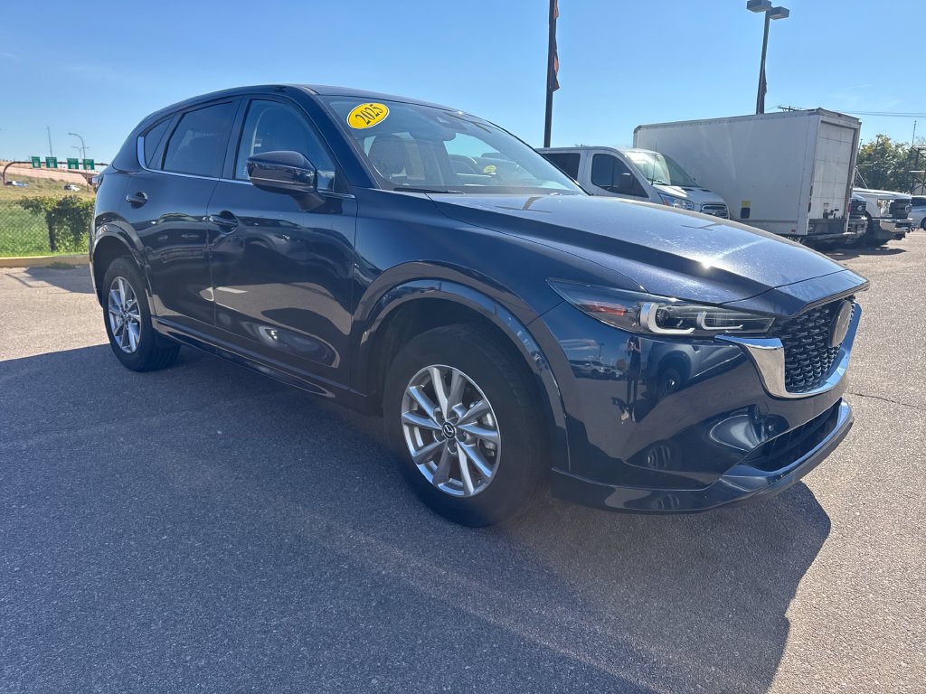Used 2025 MAZDA CX-5 AWD 2.5 S w/ Preferred Package image 3
