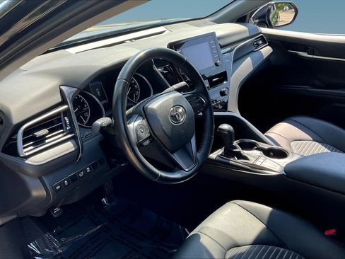 Used 2024 Toyota Camry SE w/ Convenience Package FWD image 17