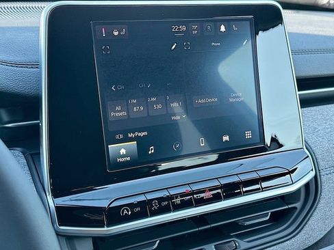 New 2026 Jeep Compass Latitude image 9