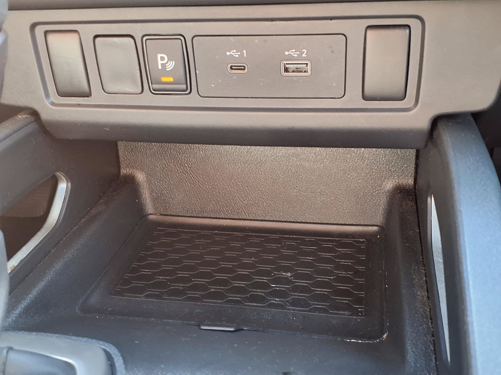 Used 2024 Nissan Frontier SV w/ Technology Package RWD image 23