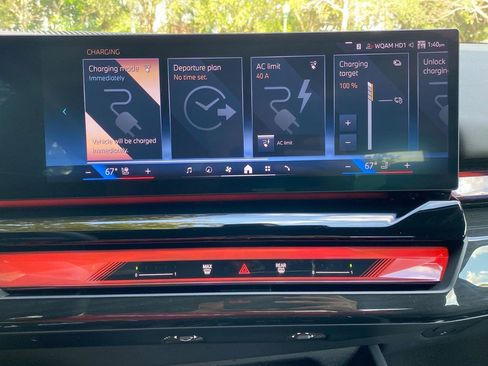 Used 2025 BMW i5 eDrive40i w/ Premium Package image 27