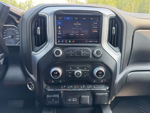 Used 2020 GMC Sierra 1500 Elevation AWD/4WD image 8