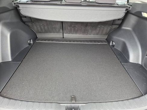 Used 2025 Toyota RAV4 XLE AWD/4WD image 6