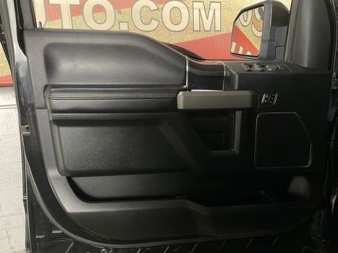 Used 2020 Ford F150 Raptor w/ Equipment Group 802A Luxury image 24