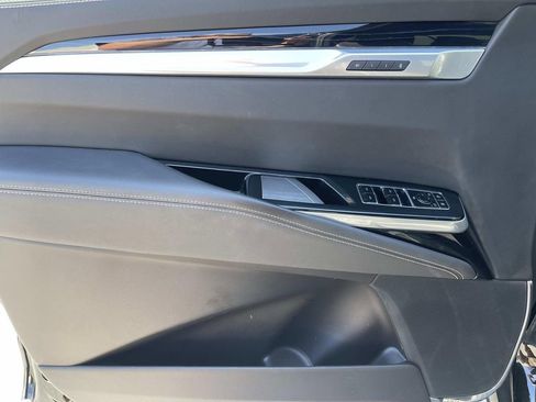 Certified 2025 Cadillac Escalade Sport w/ Touring Package AWD/4WD image 27