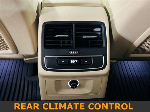 Used 2019 Audi A4 2.0T Premium w/ Convenience Package image 9