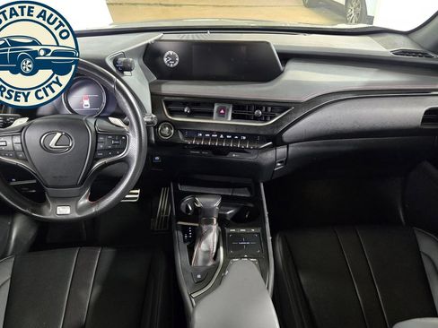 Used 2021 Lexus UX 200 F Sport w/ Accessory Package (Z1) FWD image 31