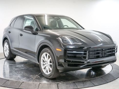 New 2026 Porsche Cayenne AWD/4WD image 7