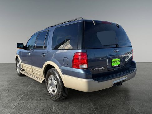 Used 2005 Ford Expedition Eddie Bauer image 4