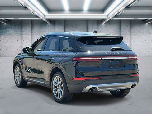 Used 2022 Lincoln Corsair AWD w/ Premium Package image 5