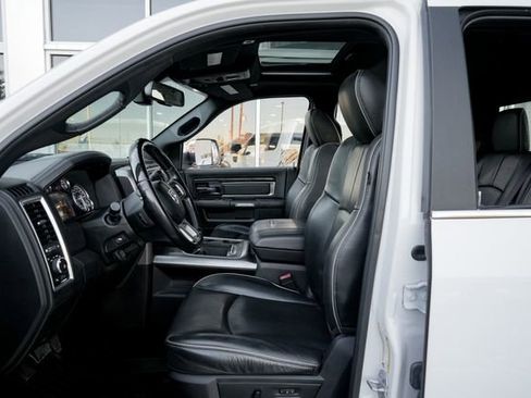 Used 2018 RAM 3500 Laramie Longhorn image 22