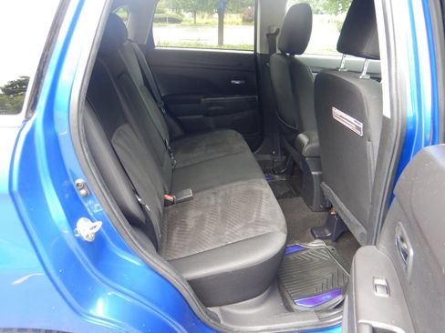 Used 2015 Mitsubishi Outlander Sport SE FWD image 22