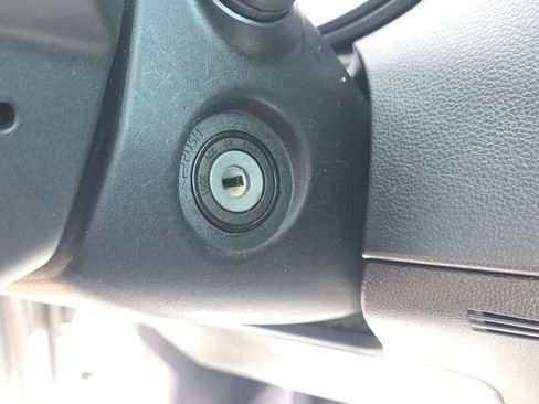 Used 2024 Toyota Corolla LE image 28