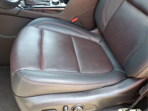 Certified 2023 Chevrolet Blazer RS w/ Driver Confidence II Package FWD image 17