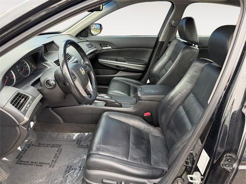 Used 2010 Honda Accord EX-L image 9