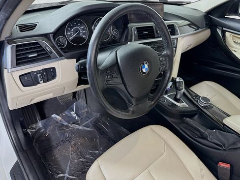 Used 2016 BMW 320i xDrive Sedan image 23