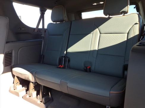 New 2026 GMC Yukon XL AT4 image 15