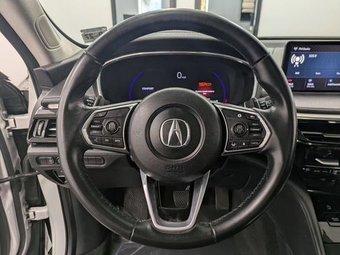 Used 2023 Acura MDX SH-AWD w/ Technology Package image 18