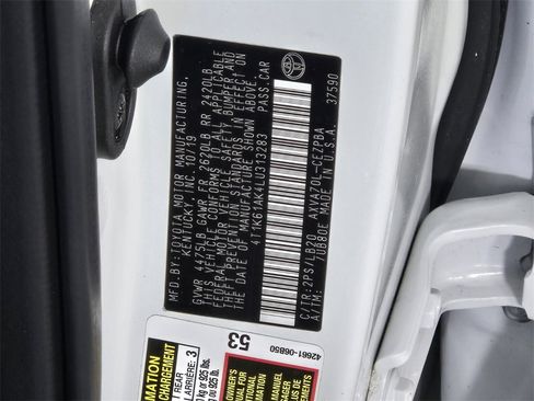 Used 2020 Toyota Camry XSE image 19