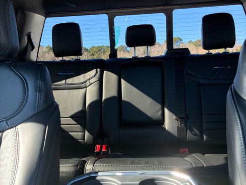 New 2026 Ford F250 Platinum image 28
