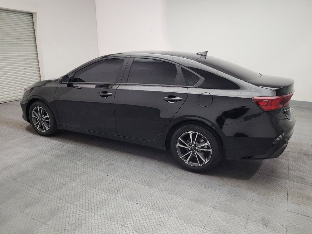 Used 2023 Kia Forte LXS FWD image 3