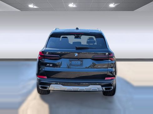 Certified 2024 BMW X5 sDrive40i image 10