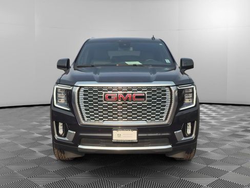Used 2023 GMC Yukon Denali AWD/4WD image 2