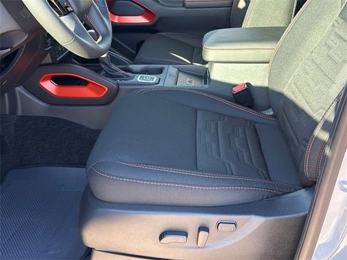 New 2026 Nissan Frontier PRO-4X w/ Pro-4x Convenience Package image 18