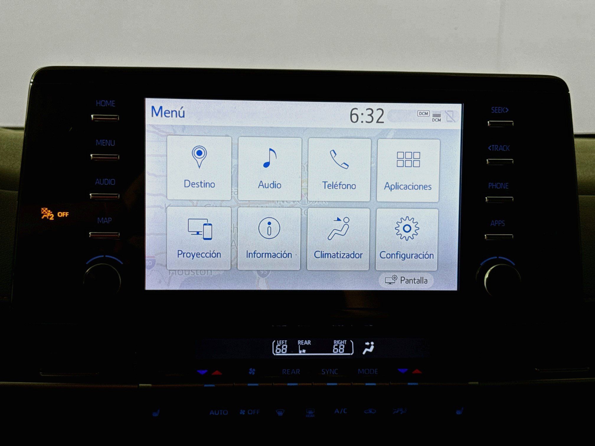 Used 2022 Toyota Sienna XSE w/ XSE Plus Package AWD/4WD image 15