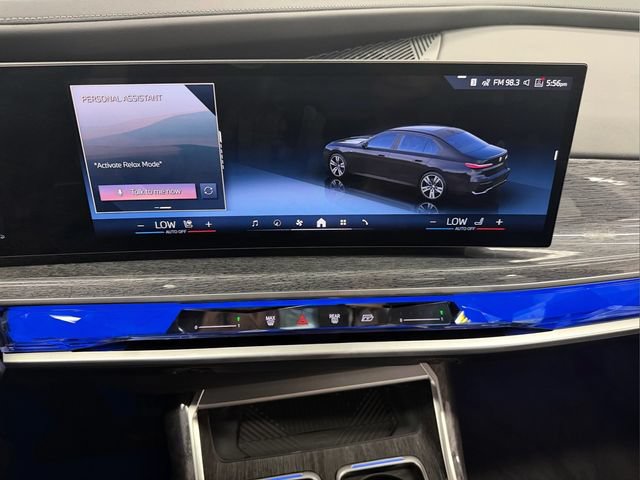 Used 2025 BMW 740i RWD image 31